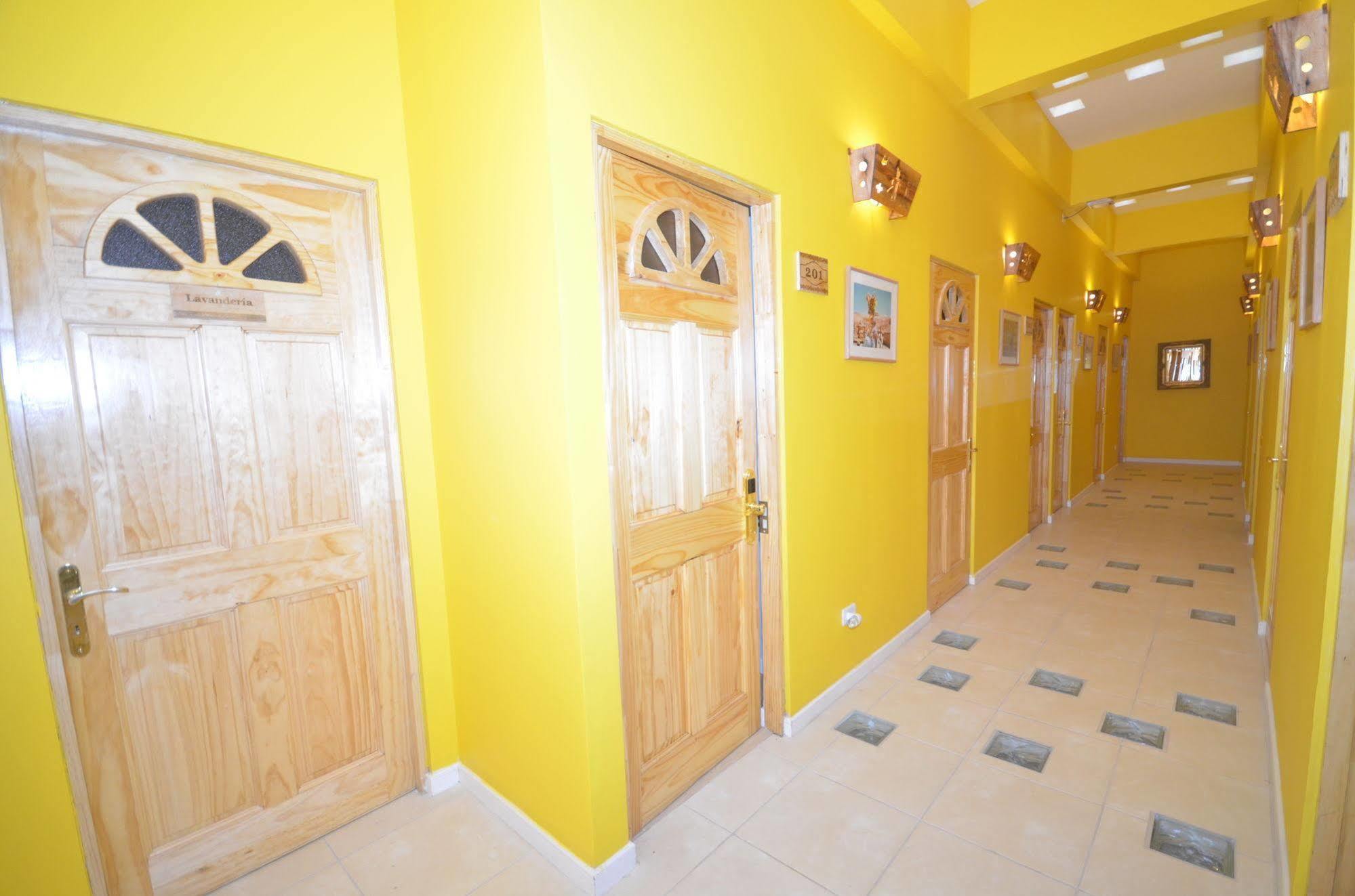 Ayelen Express Hotel Calama Exterior photo